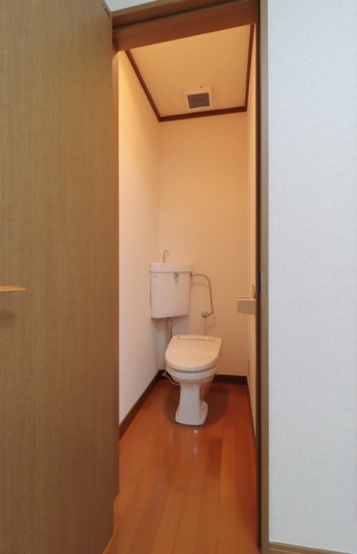 トイレ　図面と現状に相違がある場合には現状を優先