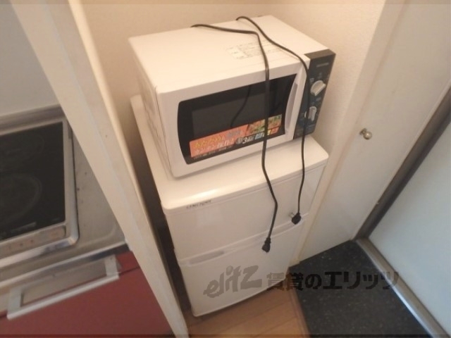 その他部屋・スペース　冷蔵庫と電子レンジ