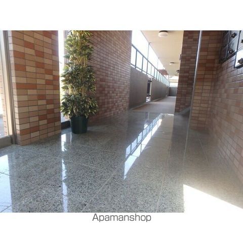 ロビー　ロビー