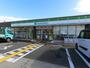 コンビニ　ファミリーマート　吉井町二丁目店（コンビニ）まで429m