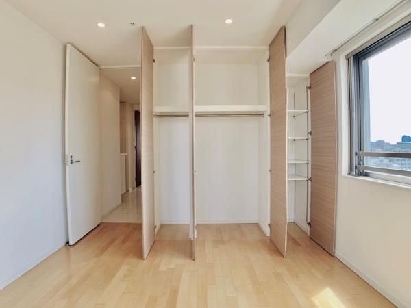 収納　※別部屋の参考写真です。