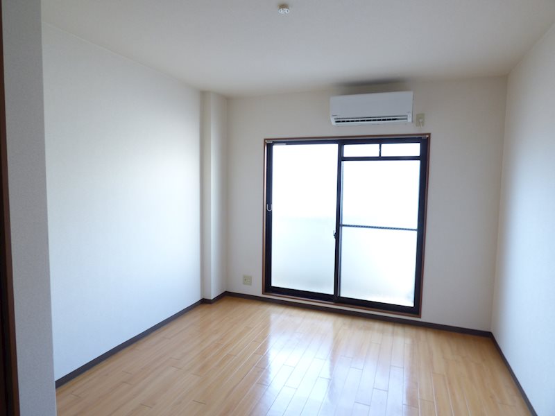 居室・リビング　※類似タイプのお部屋です