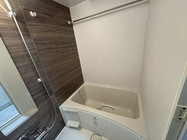 バス・シャワールーム　同型タイプの写真です。