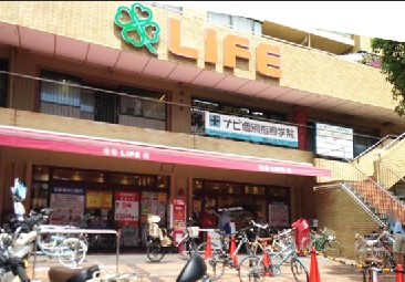 スーパー　ライフ 西陣店（スーパー）まで449m