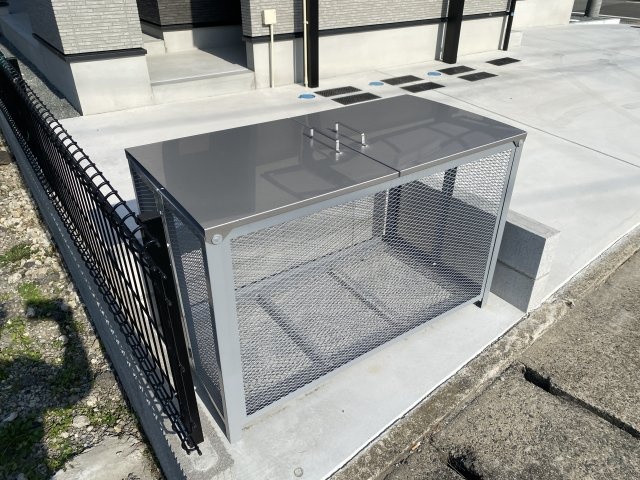 その他　ゴミ捨て場（その他）まで5m