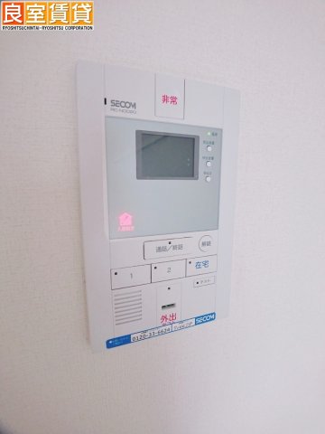 セキュリティ　モニター付きインターホン