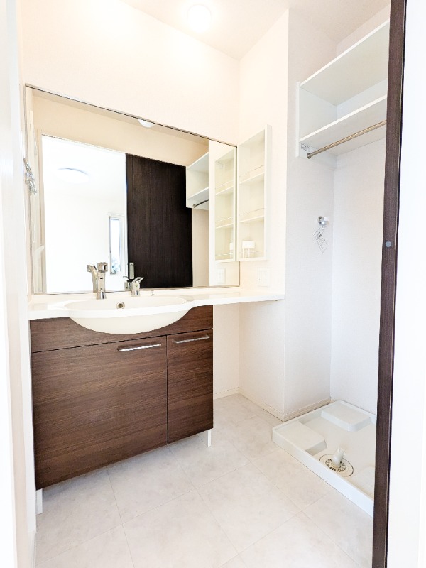 洗面設備　図面と現状に相違がある場合には現状を優先