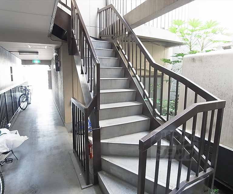 その他共有部分　階段