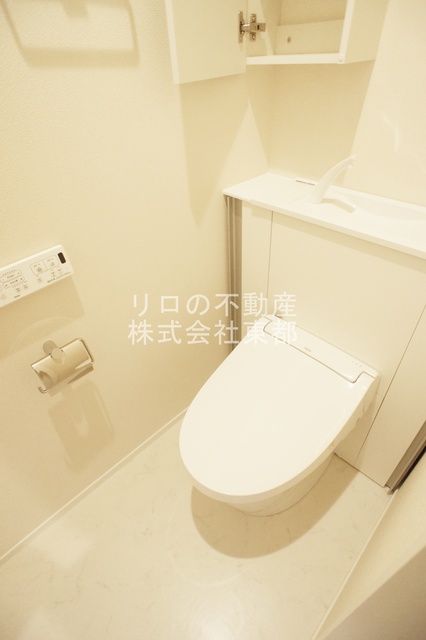 トイレ　洗浄便座付です！