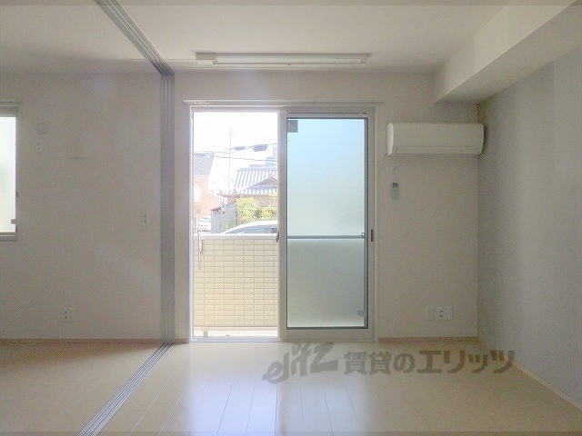 居室・リビング　リビング