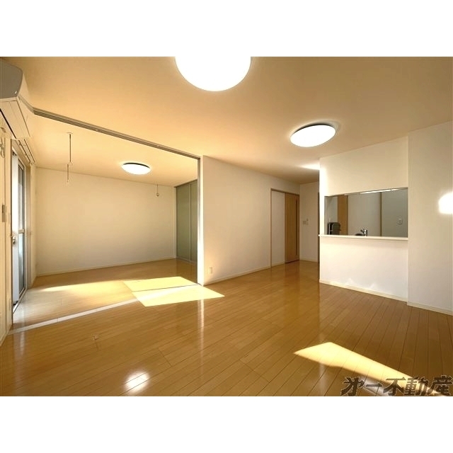 建物外観　ＬＤＫ