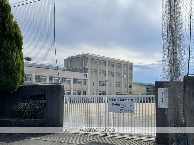小学校　姫路市立小学校網干西小学校（小学校）まで1594m