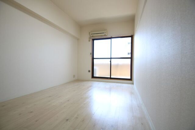 居室・リビング　※別室の参考写真の為、現況優先です。