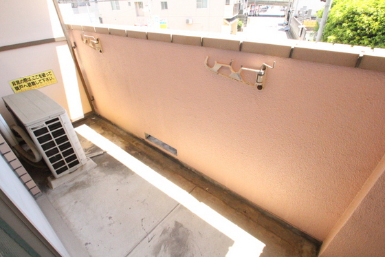 バルコニー　※別号室の写真です