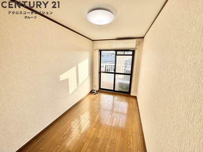 居室・リビング　日当たり良好なお部屋です。