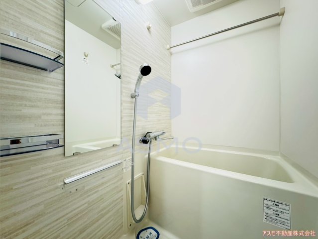 バス・シャワールーム　同マンション別部屋　参考写真