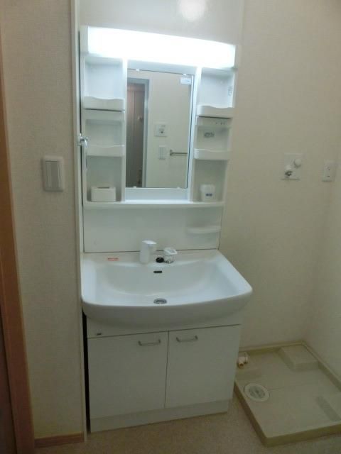 洗面設備　シャンプードレッサー