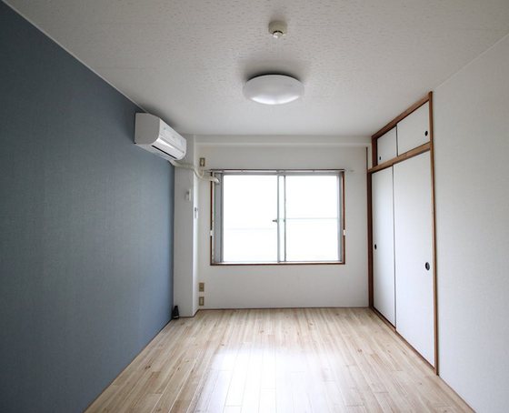 居室・リビング　※他号室の写真です