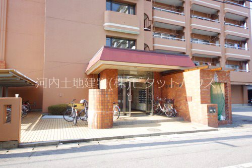 エントランス　建物入り口