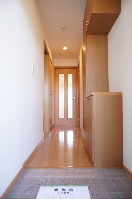 玄関　図面と現状に相違がある場合には現状を優先