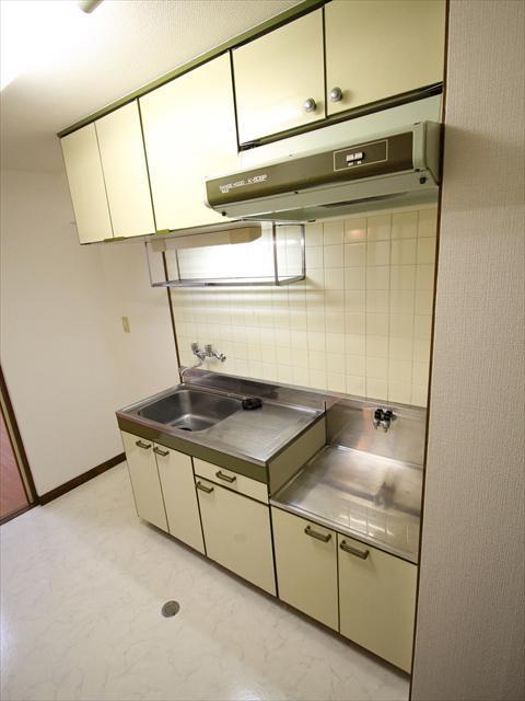 その他　松山市清水町　ロイヤルハイツ清水町　キッチン