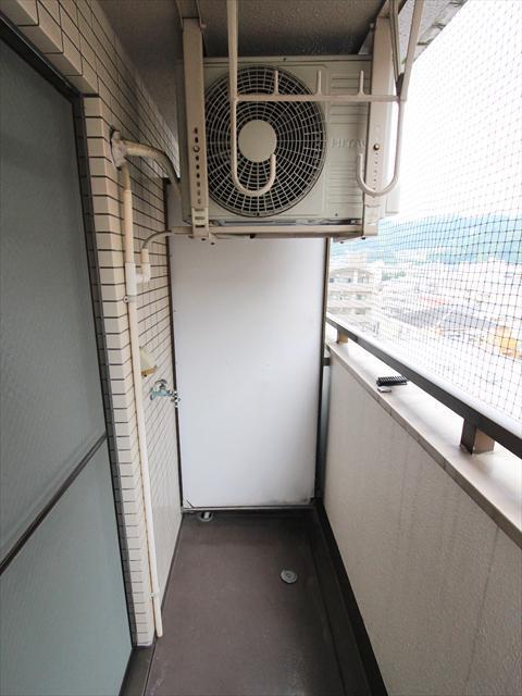 バルコニー　松山市清水町　ロイヤルハイツ清水町　ベランダ