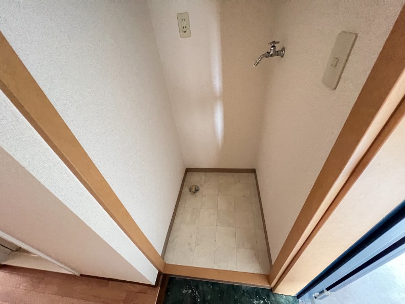 その他　洗濯機置き場