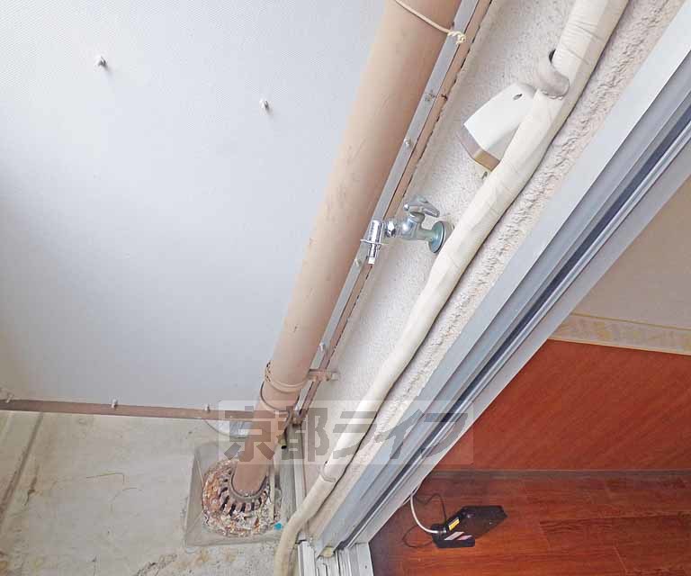 その他設備　洗濯機が置けます。