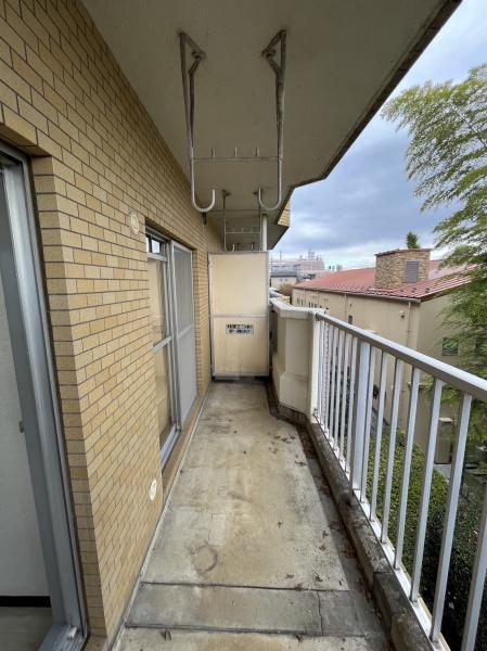 バルコニー　日当たりいいです！