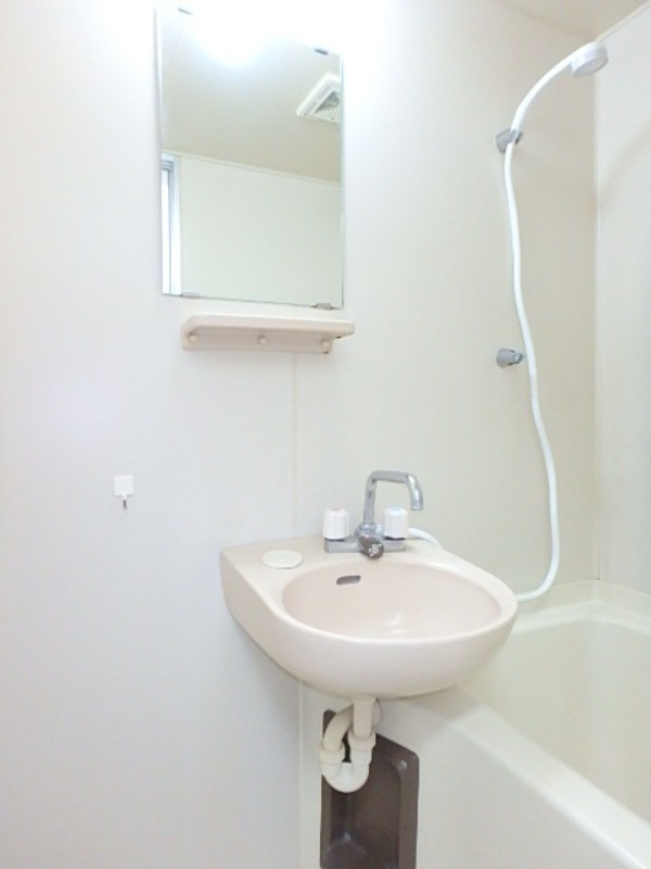 洗面設備　図面と現状に相違がある場合には現状を優先