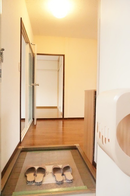 玄関　図面と現状に相違がある場合には現状を優先