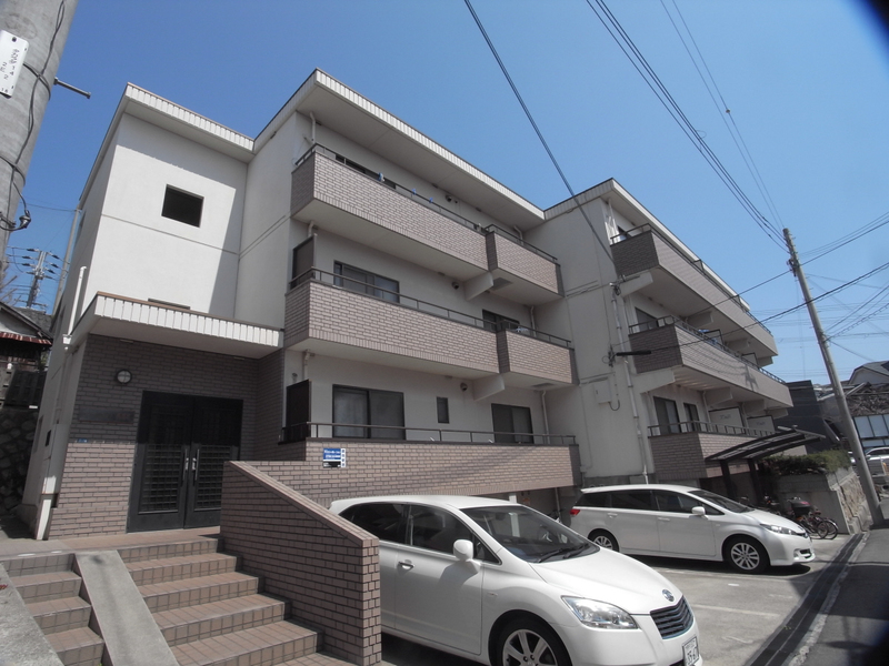 建物外観　アイマンション長尾