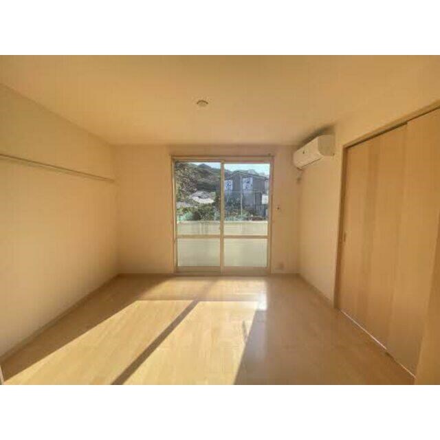 居室・リビング　反転タイプ