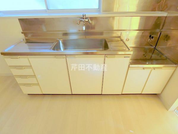 キッチン　★キッチンに窓あります★