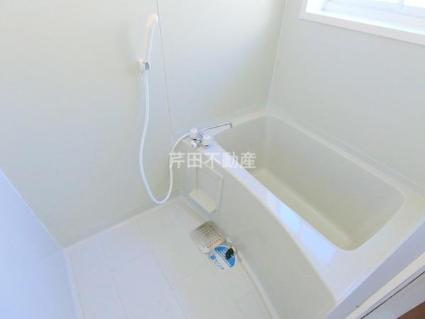 バス・シャワールーム　★追い焚き機能つき★