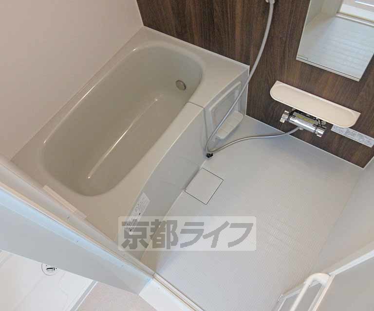 バス・シャワールーム　リラックスできるきれいなお風呂・