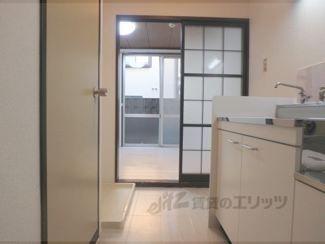 その他部屋・スペース　廊下