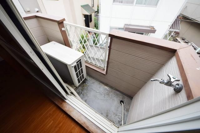 バルコニー　室内・設備
