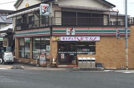 コンビニ　セブンイレブン下関東駅店（コンビニ）まで445m