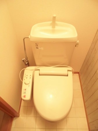 トイレ　同等タイプのイメージ画像です。