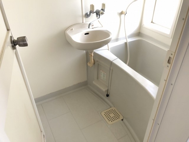 バス・シャワールーム　別部屋参考