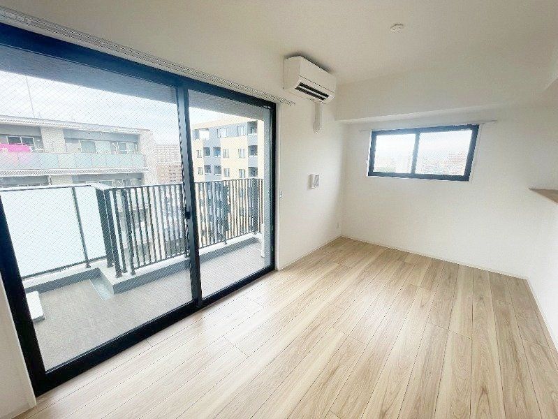 居室・リビング　物件画像