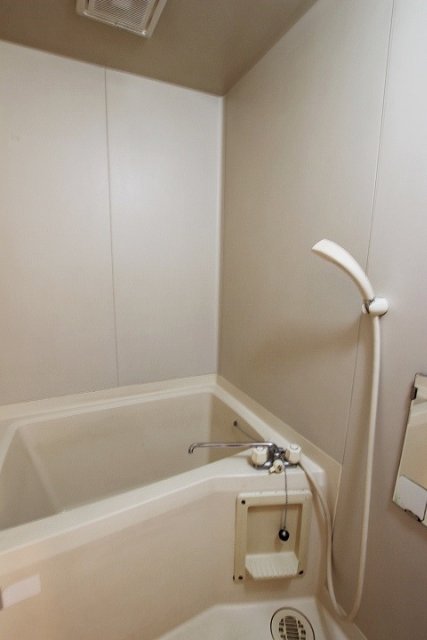 バス・シャワールーム　同物件別号室