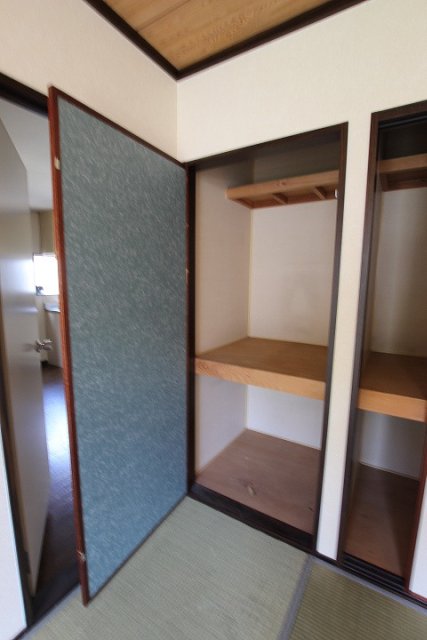 収納　同物件別号室