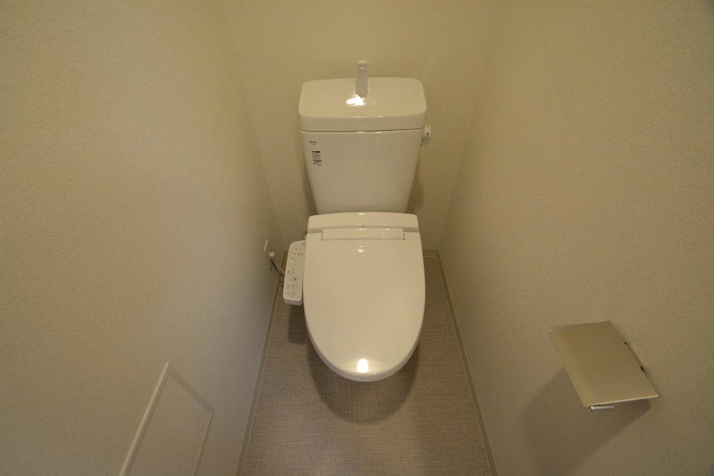トイレ　シャワー付トイレ