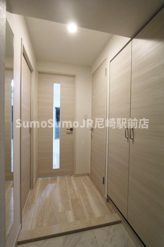 玄関　ゆったりとした玄関です