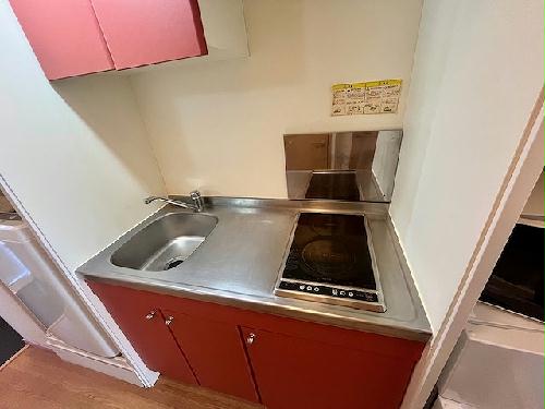 キッチン　設備・仕様は号室により異なる為、現状を優先いたします。