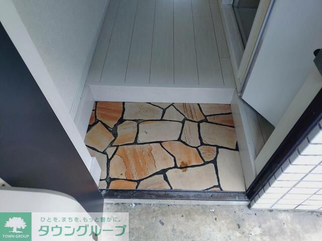 玄関　★お問い合わせはタウンハウジングまで★