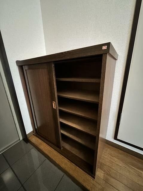 エントランス　同建物参考写真