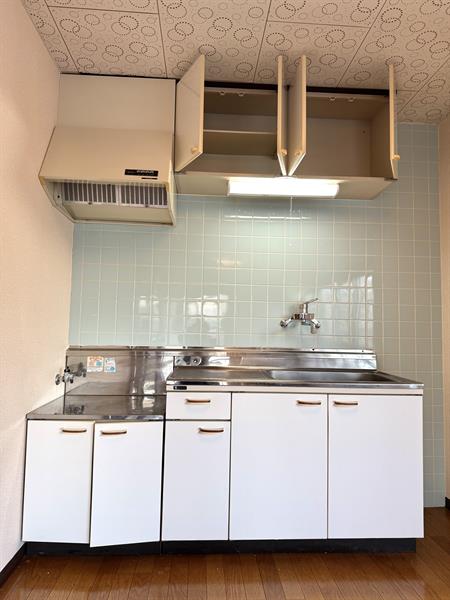 キッチン　キッチンの収納もたっぷりです